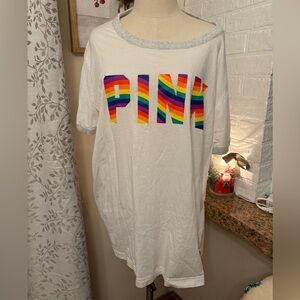 Women’s xxl Victoria’s Secret PINK rainbow tee shirt